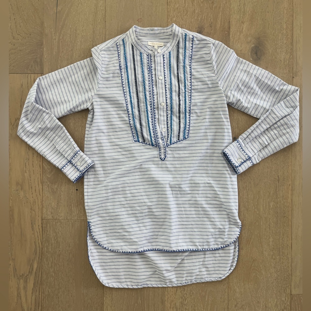 ANN MASHBURN Light Blue & White Striped Women' Tunic Top with Navy Embroidery S